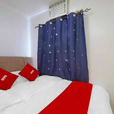 Loveness Apartelle Pasay Buitenkant foto