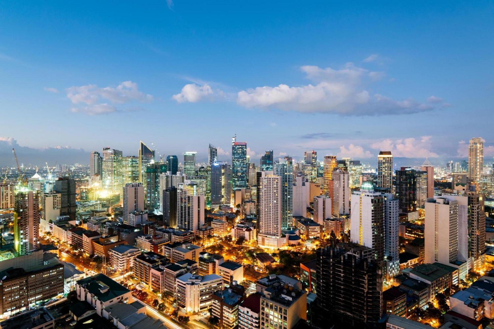 Loveness Apartelle Pasay Buitenkant foto
