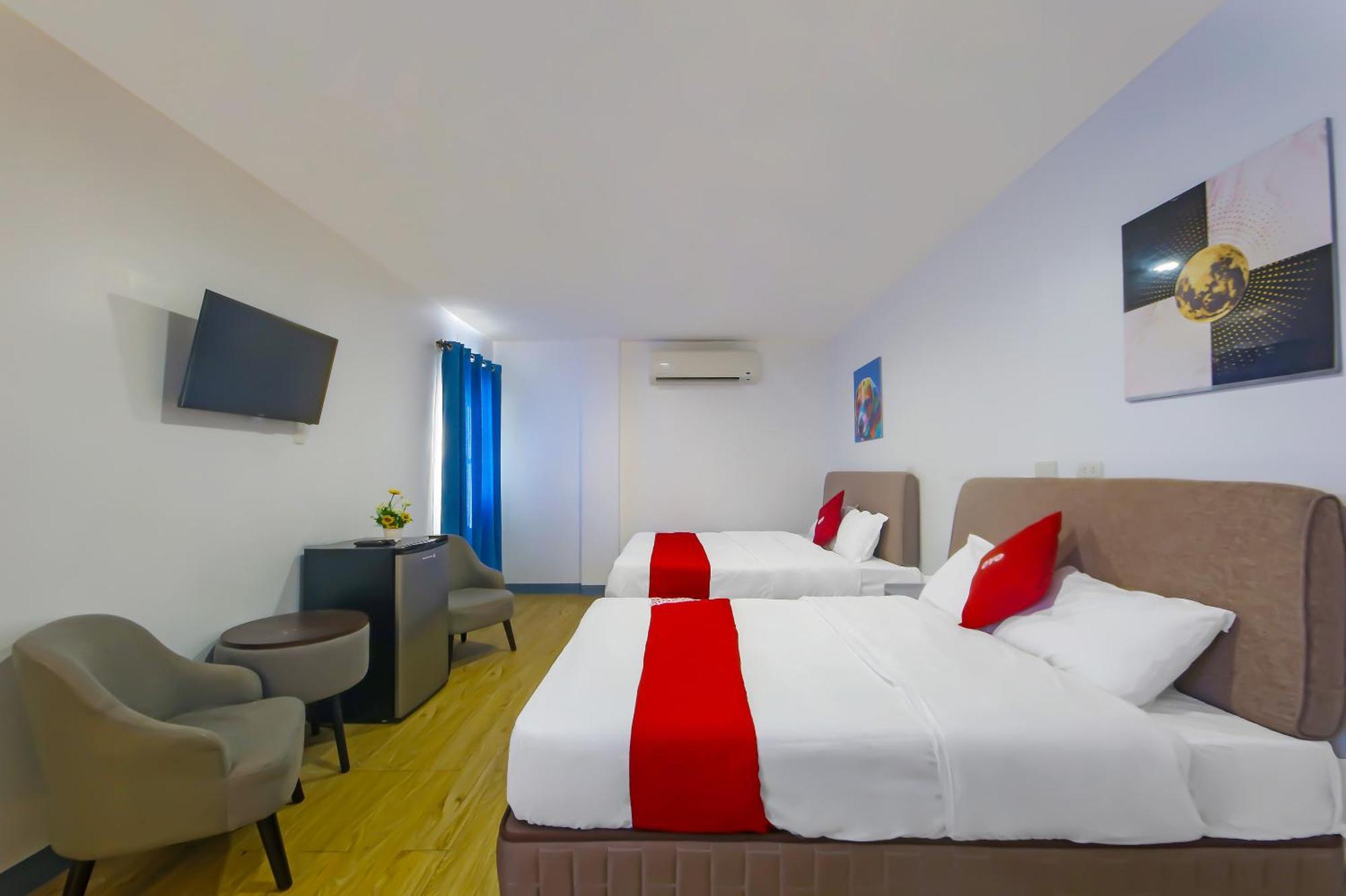 Loveness Apartelle Pasay Buitenkant foto